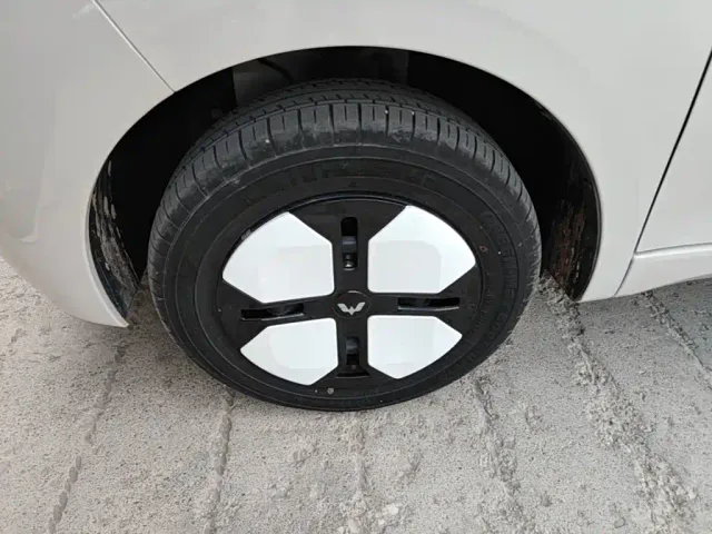 Wuling Hongguang Mini EV — Фото автомобиля 22
