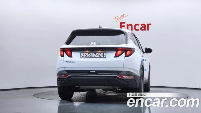 Hyundai Tucson Tucson (NX4) Бензин 1.6 турбо 2WD — Фото автомобиля 3