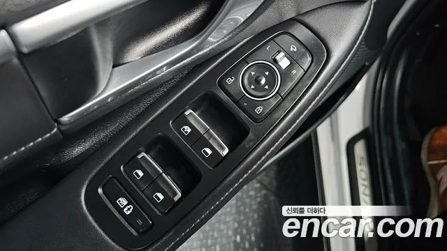 Hyundai Sonata Sonata (DN8) 2.0 LPG(Для проката) — Фото автомобиля 13