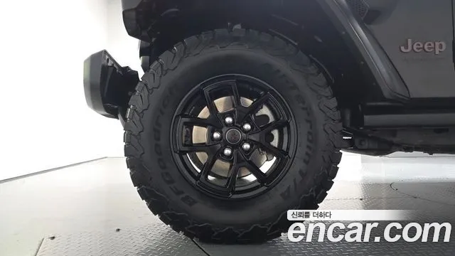 Jeep Wrangler JL — Фото автомобиля 5