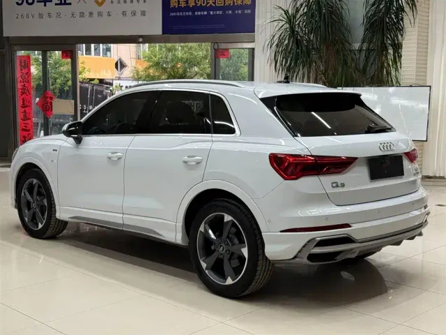 Audi Q3 — Фото автомобиля 6