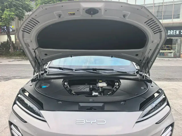 BYD Song PLUS — Фото автомобиля 22