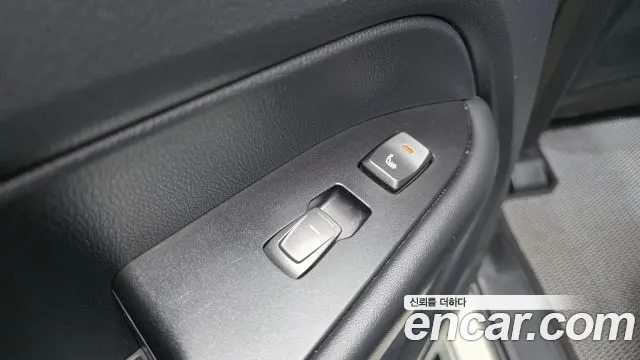 KG_Mobility_Ssangyong Rexton Новый Rexton Sport Khan Дизель 2.2 4WD — Фото автомобиля 27