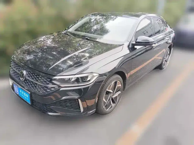 Фотография автомобиля — Volkswagen Lavida