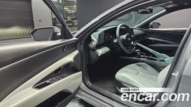 Hyundai AVANTE Новый Avante (CN7) — Фото автомобиля 10