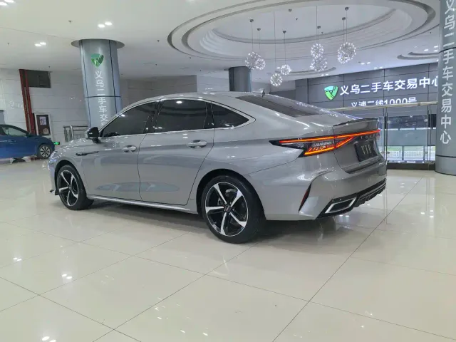 Chery Arrizo 8 — Фото автомобиля 7