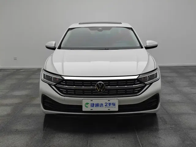 Volkswagen Sagitar — Фото автомобиля 2
