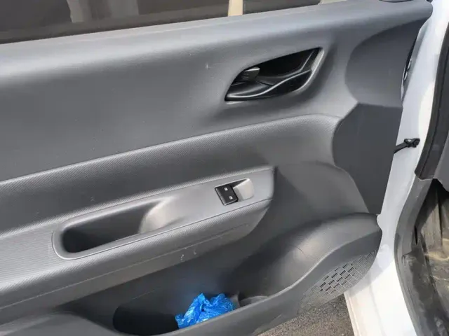 Wuling Motors Wuling Hongguang New Energy 2024 Model Pure Electric 300KM Utility Version — Фото автомобиля 7
