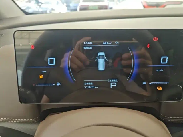 Wuling Starlight 730 — Фото автомобиля 11