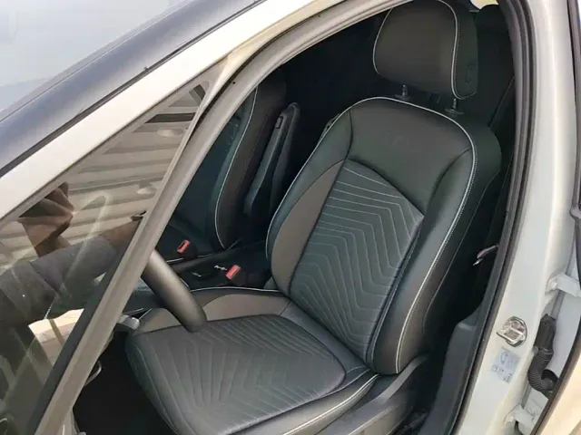 Volkswagen ID.3 — Фото автомобиля 14