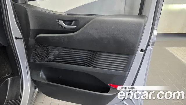 Hyundai Staria — Фото автомобиля 14