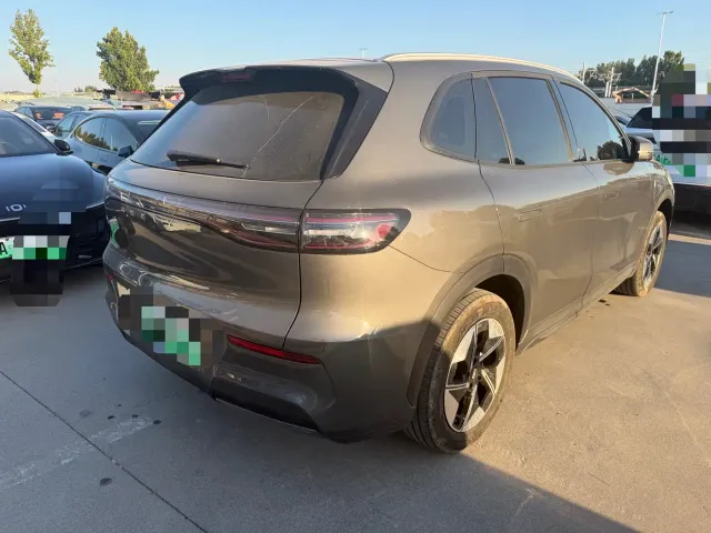 Geely Galaxy E5 — Фото автомобиля 13