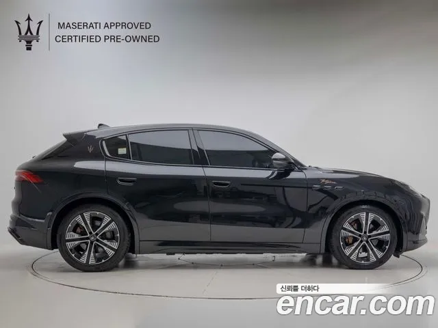 Maserati Grecale — Фото автомобиля 3