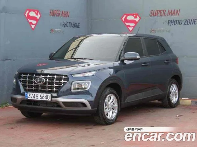 Hyundai Venue — Фото автомобиля 2