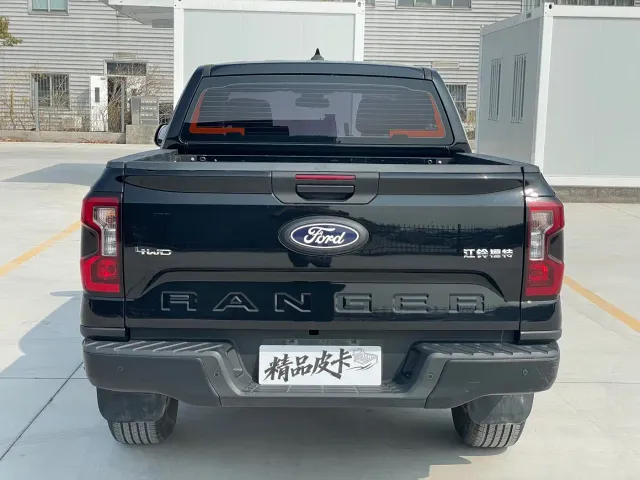 Ford Ranger — Фото автомобиля 16