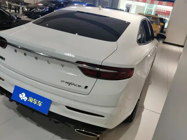 Geely Xingrui — Фото автомобиля 3