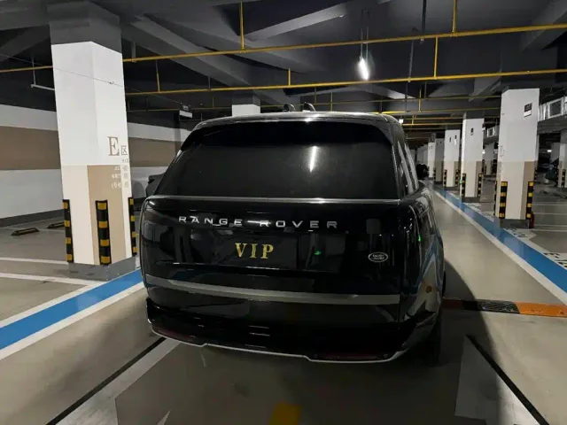 Land Rover Range Rover — Фото автомобиля 5