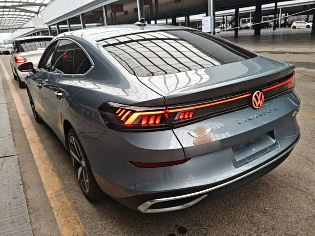 Volkswagen Lamando — Фото автомобиля 4