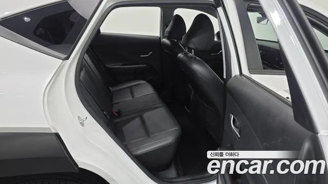Hyundai Kona SX2 — Фото автомобиля 18