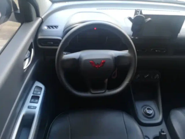 Wuling Hongguang — Фото автомобиля 10