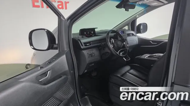 Hyundai Staria — Фото автомобиля 10
