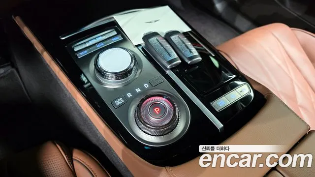 Genesis G80 Бензин 3.5 турбо AWD — Фото автомобиля 8
