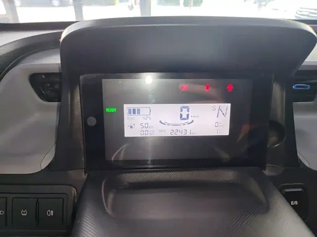Wuling Hongguang Mini EV — Фото автомобиля 11