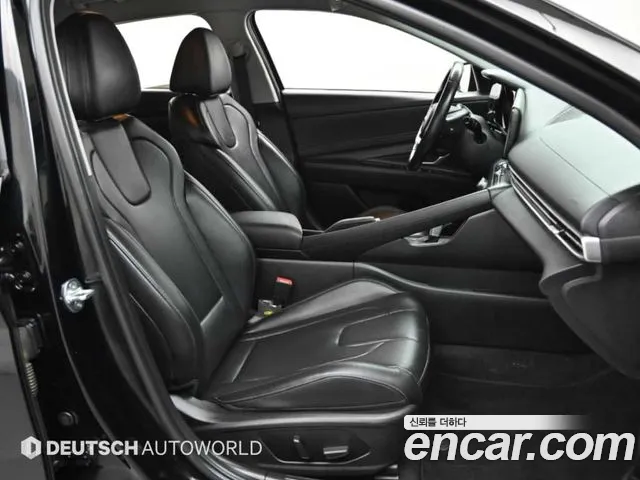 Hyundai AVANTE Avante (CN7) — Фото автомобиля 10