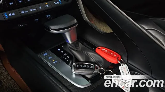 Hyundai AVANTE Avante (CN7) — Фото автомобиля 9