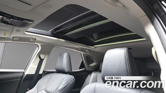 Lexus NX Generation 2 — Фото автомобиля 17
