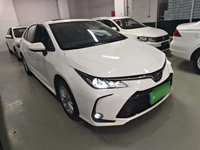 Toyota Corolla — Фото автомобиля 3