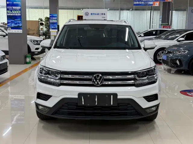 Volkswagen Tharu — Фото автомобиля 2