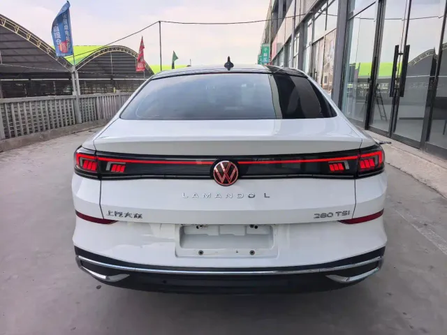 Volkswagen Lamando — Фото автомобиля 5