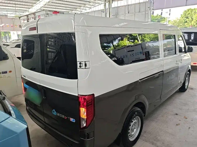 Changan Kuayue Kuayue Star V7 EV — Фото автомобиля 4