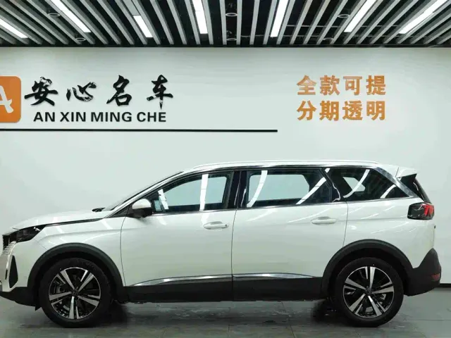 Peugeot 5008 — Фото автомобиля 3
