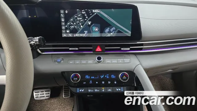 Hyundai Avante — Фото автомобиля 19