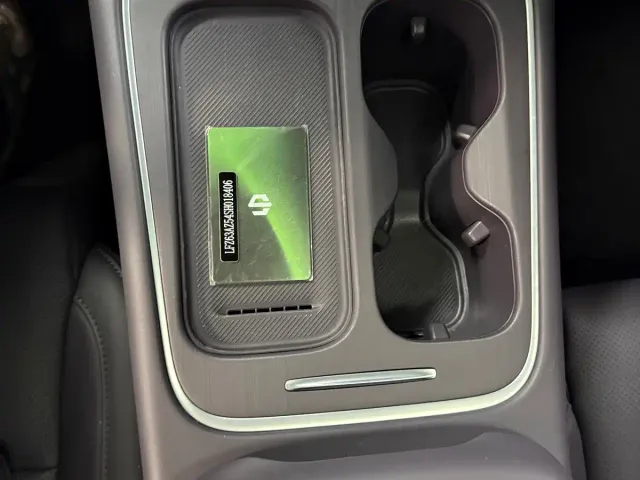 Leapmotor C10 — Фото автомобиля 14