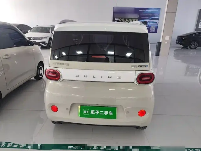 Wuling Hongguang Mini EV — Фото автомобиля 5