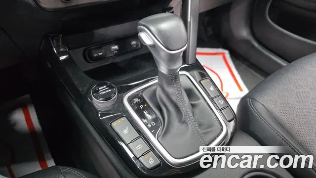 Kia Seltos New — Фото автомобиля 12