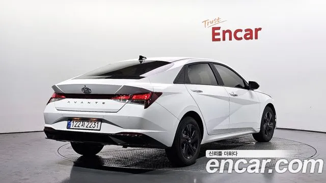 Hyundai AVANTE Avante (CN7) — Фото автомобиля 2
