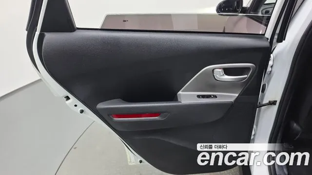 Kia Niro Niro Plus Earth — Фото автомобиля 23