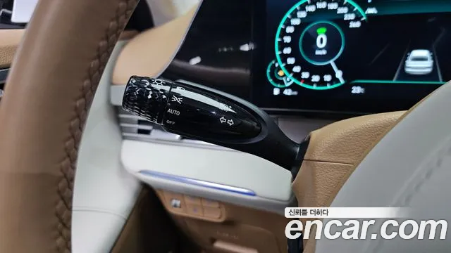 Hyundai Grandeur (New) Hybrid — Фото автомобиля 21