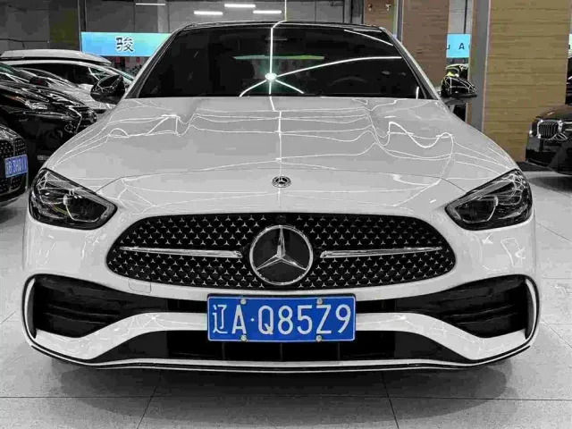 Mercedes-Benz C-Class — Фото автомобиля 2