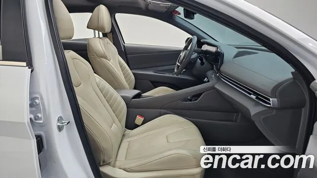 Hyundai Avante — Фото автомобиля 11