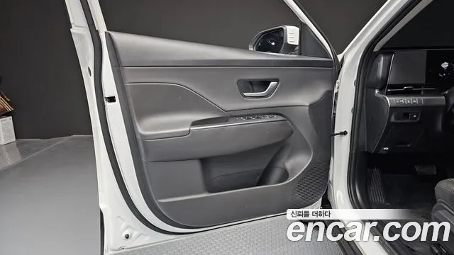 Hyundai Kona — Фото автомобиля 13