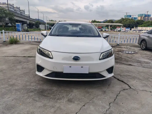 GAC Aion S — Фото автомобиля 2