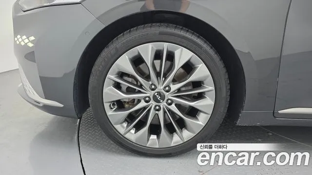 Kia K8 3.5 Бензин 4WD — Фото автомобиля 5