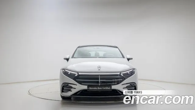 Mercedes-Benz EQS — Фото автомобиля 3