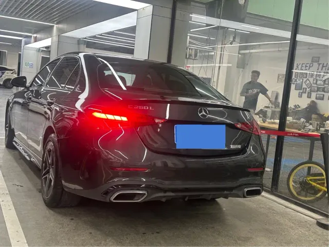 Mercedes-Benz C-Class — Фото автомобиля 11