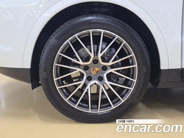 Porsche Cayenne PO536 — Фото автомобиля 6